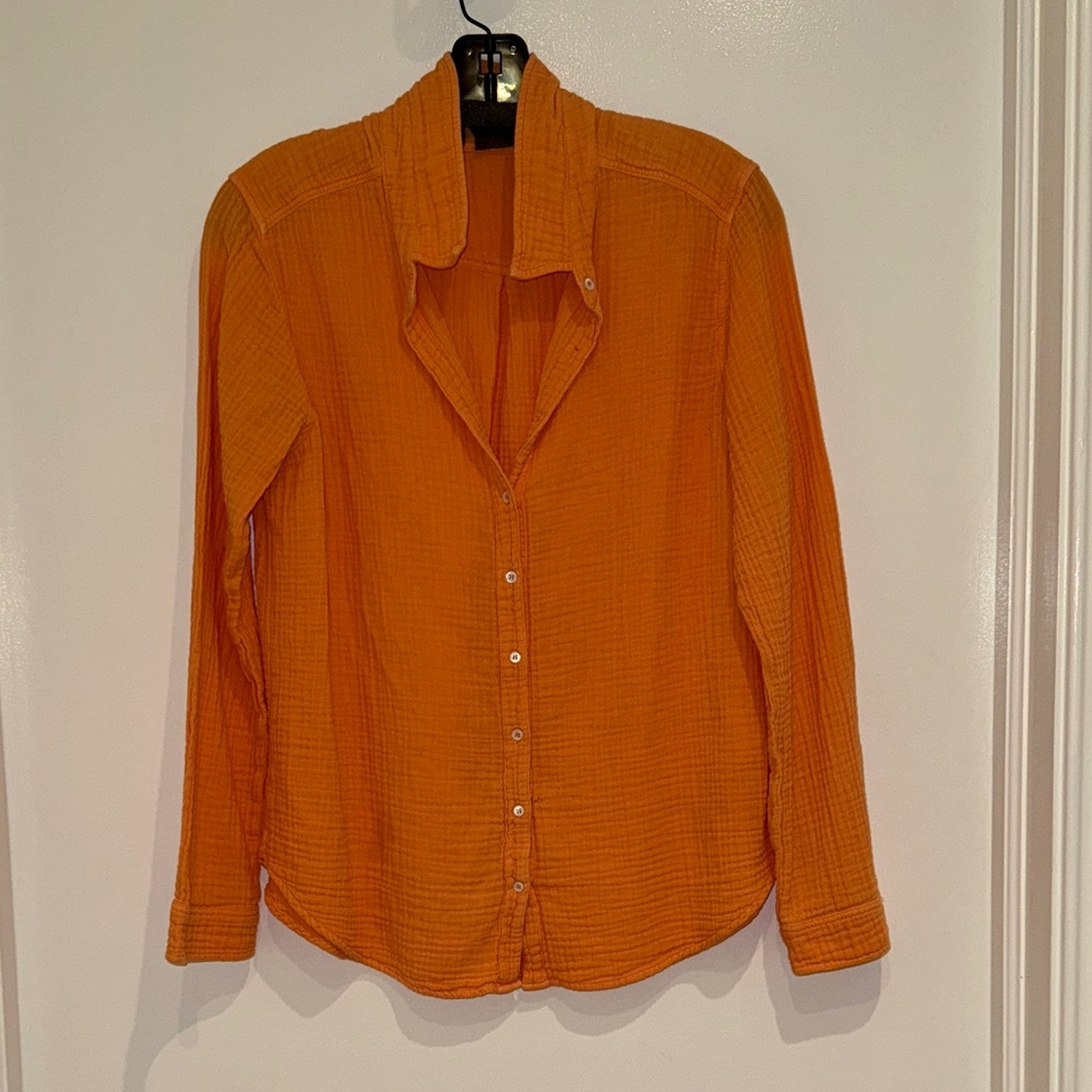 XiRENA Vibrant Orange Blouse